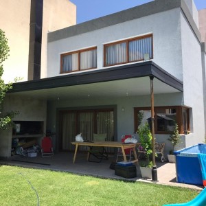 Imagen de CENEFA CON MOLDURA Y CANALETA RECIBIDORA DE COLOR 