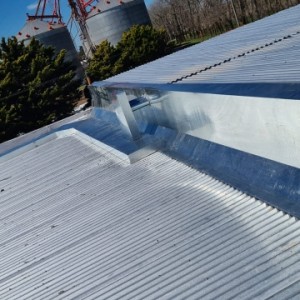 Imagen de Instalación de canaletas y conductos de desagüe - Estación Monte de los gauchos