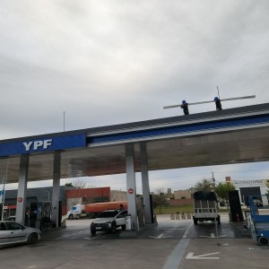 Imagen de YPF MARIJO SA  INSTALACION DE CUPERTINAS